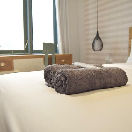 Grhatama Guest House Kejayan ภายนอก รูปภาพ